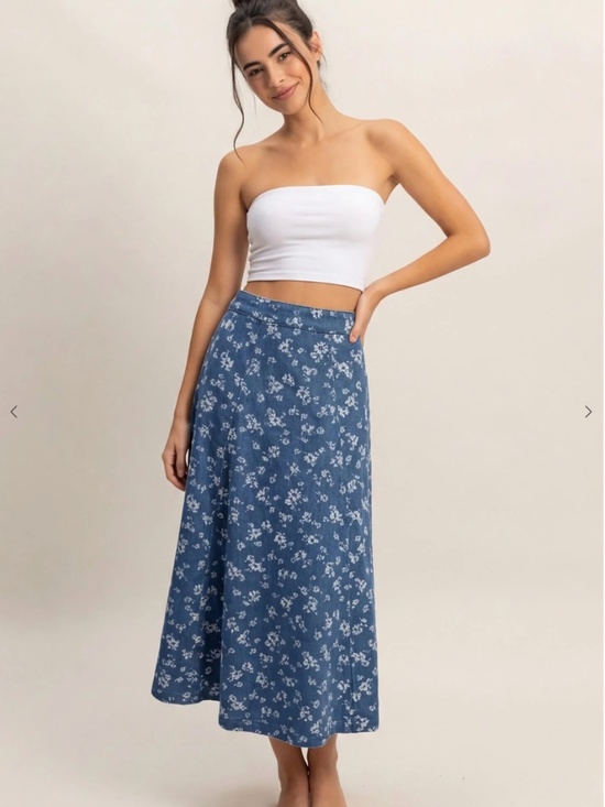 HYFVE Dresses & Skirts - NEW HYFVE Blue Floral Cotton A-Line Midi Skirt Large